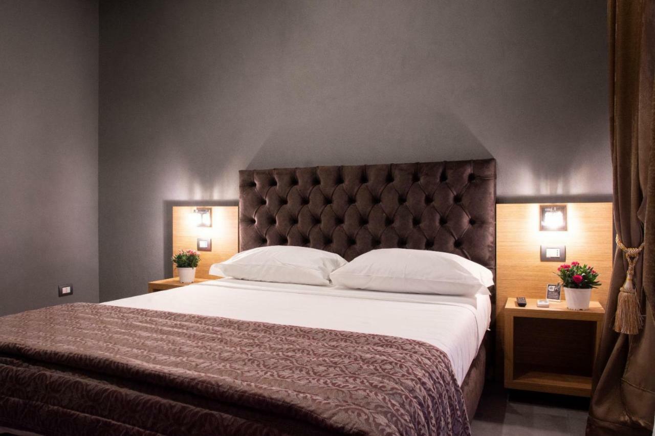 Umberto I° Suite & Spa Naples Extérieur photo